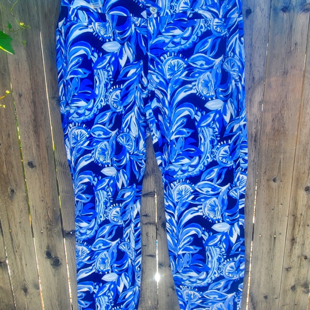 Lilly Pulitzer, beautiful blue and white swirl pants, sz 12